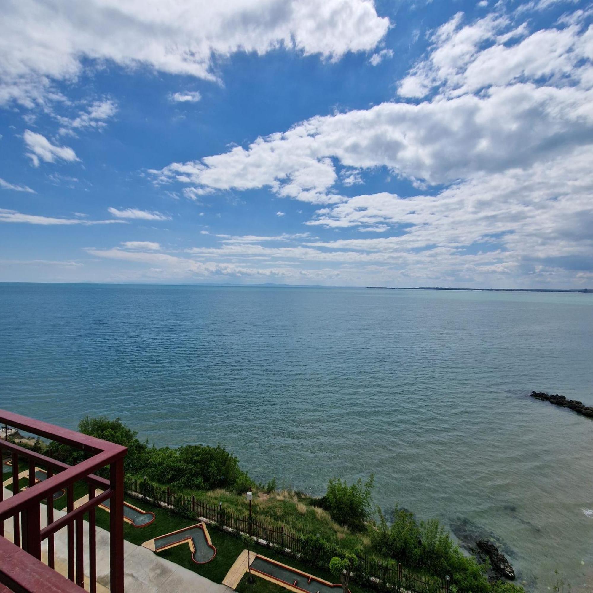 Panorama Marina Fort Beach - Premium Apartments Sea Viev Sveti Vlas Exteriér fotografie